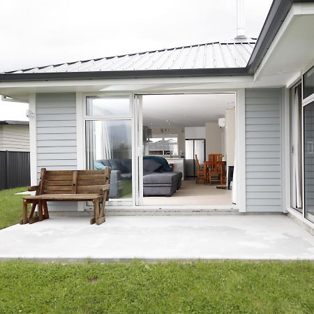 Fiordland Getaway - Te Anau Holiday Home Bagian luar foto
