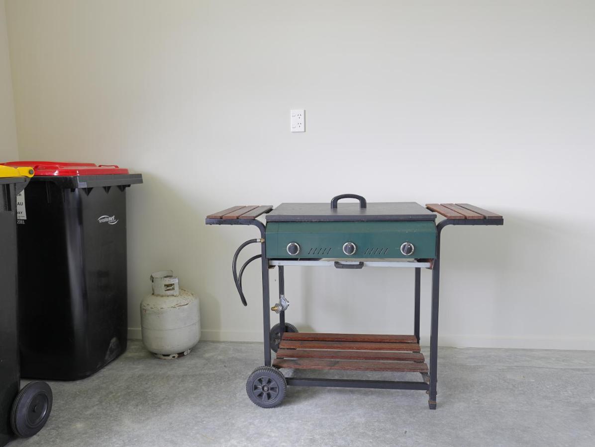 Fiordland Getaway - Te Anau Holiday Home Bagian luar foto